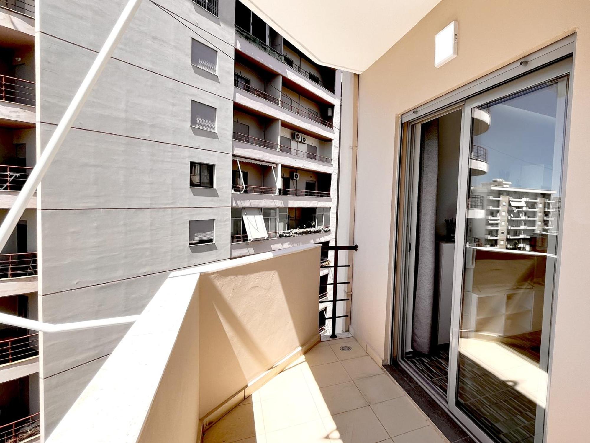 Kam Apartments In The City Center Vlorë Exterior foto